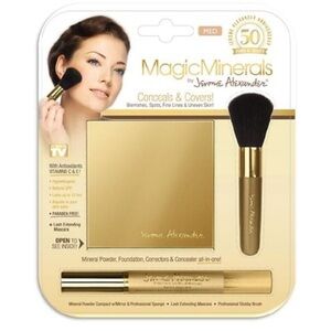 Magic Minerals Makeup Set in (Medium)